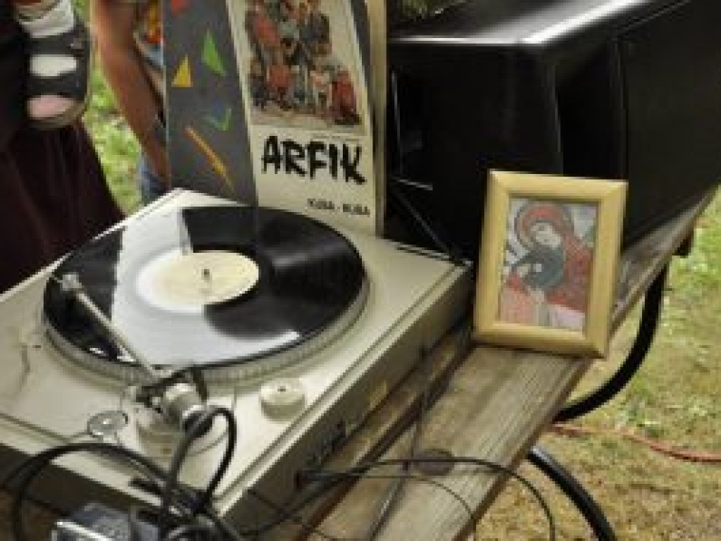 Vinylovy Piątek i Beach Party w Barze Plaża