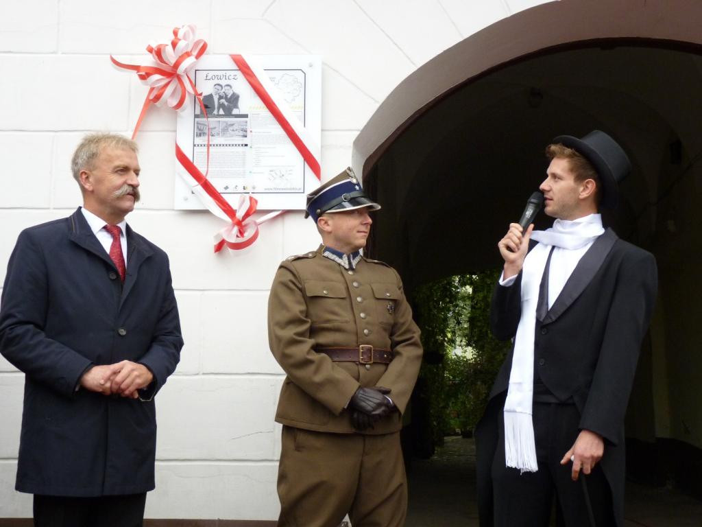 Antoni Królikowski odsłonił tablicę na Nowym Rynku