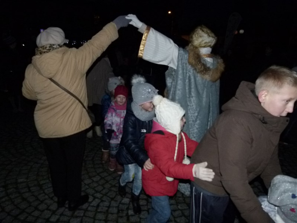 Mikołajkowy Piknik Rodzinny w Głownie [galeria zdjęć]