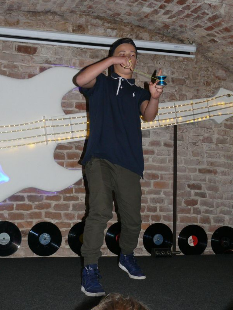 Koncert na 200 serc
