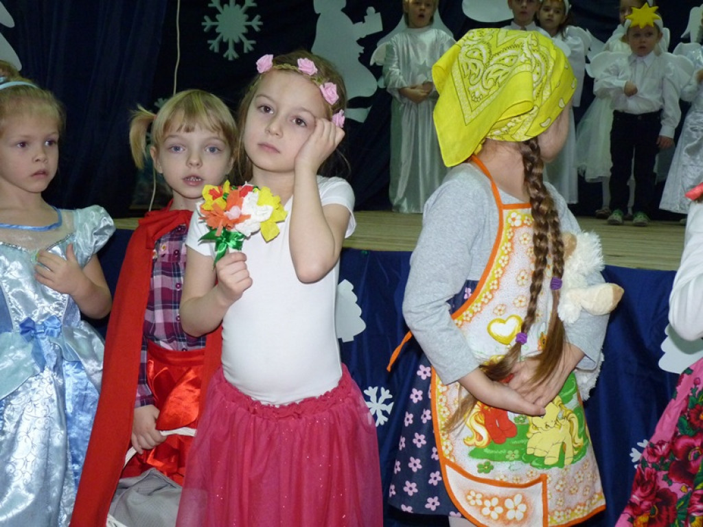 Bajkowe święta w szkole w Popowie