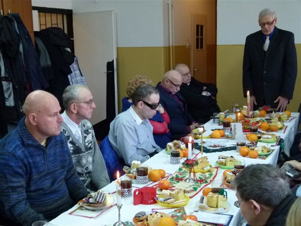 Klub niewidomych spotkał się przed świętami