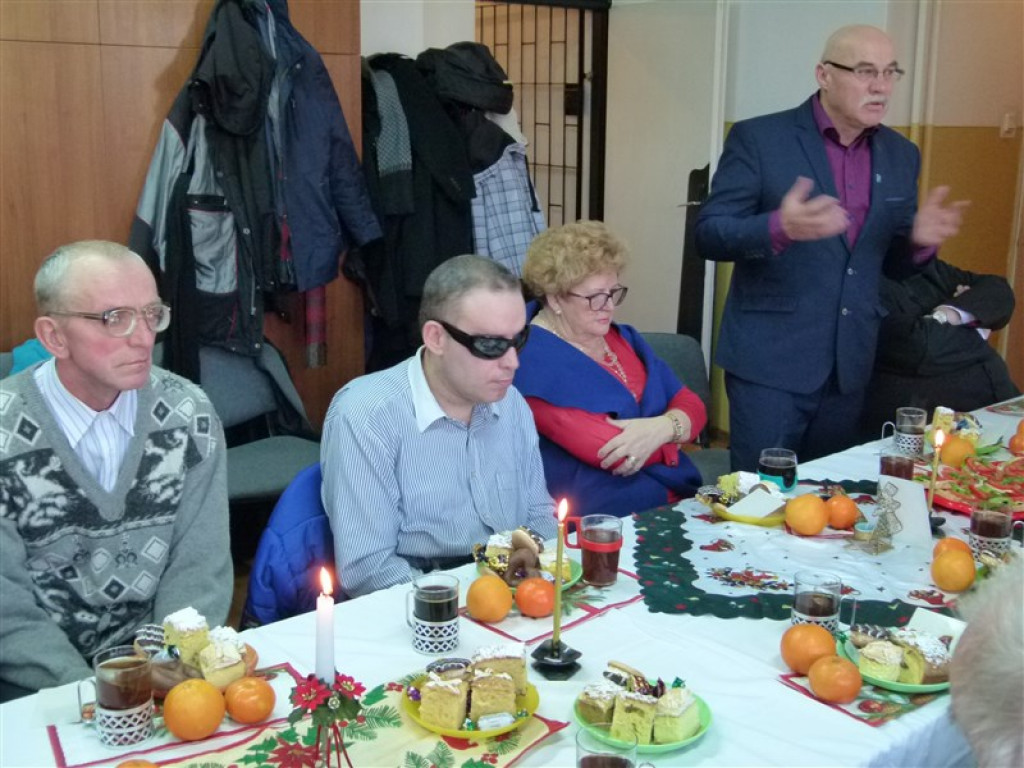 Klub niewidomych spotkał się przed świętami