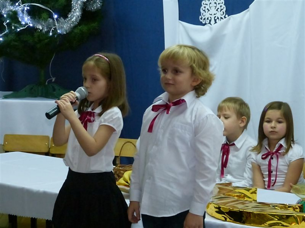 Dwa świąteczne przedstawienia w Przedszkolu nr 5