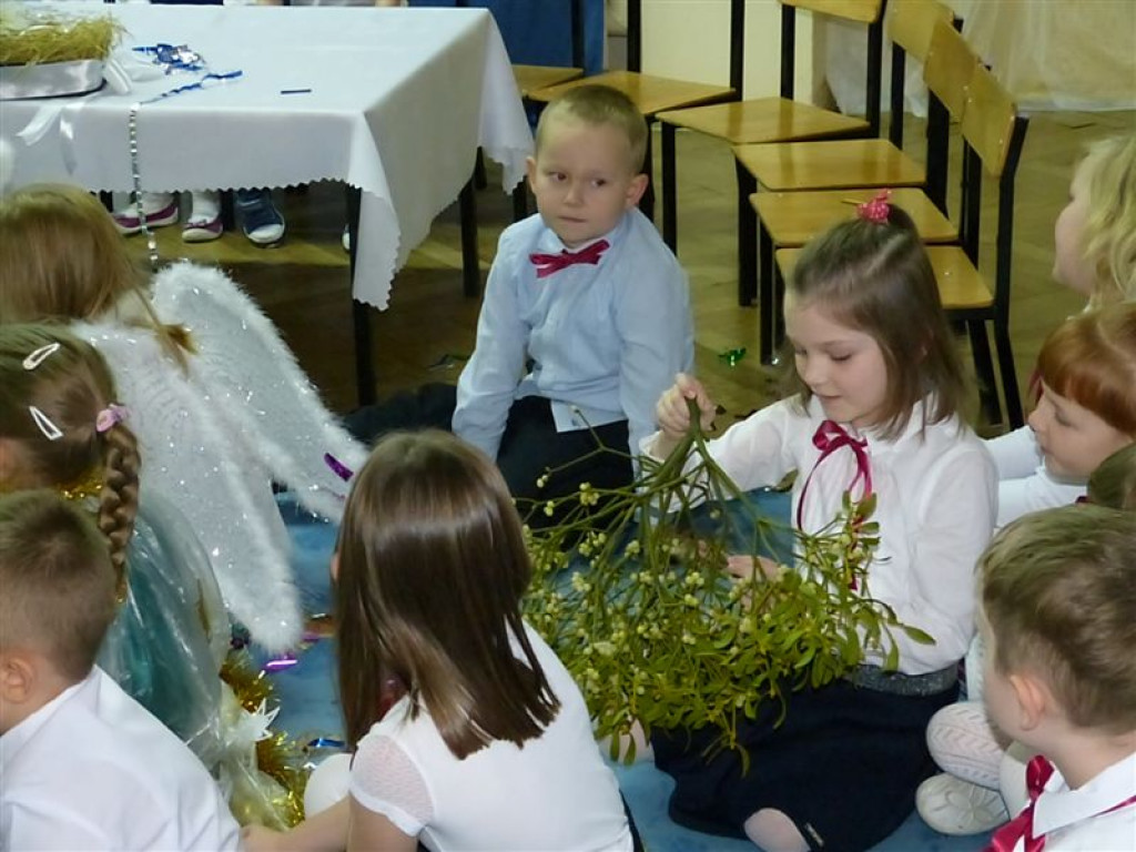 Dwa świąteczne przedstawienia w Przedszkolu nr 5