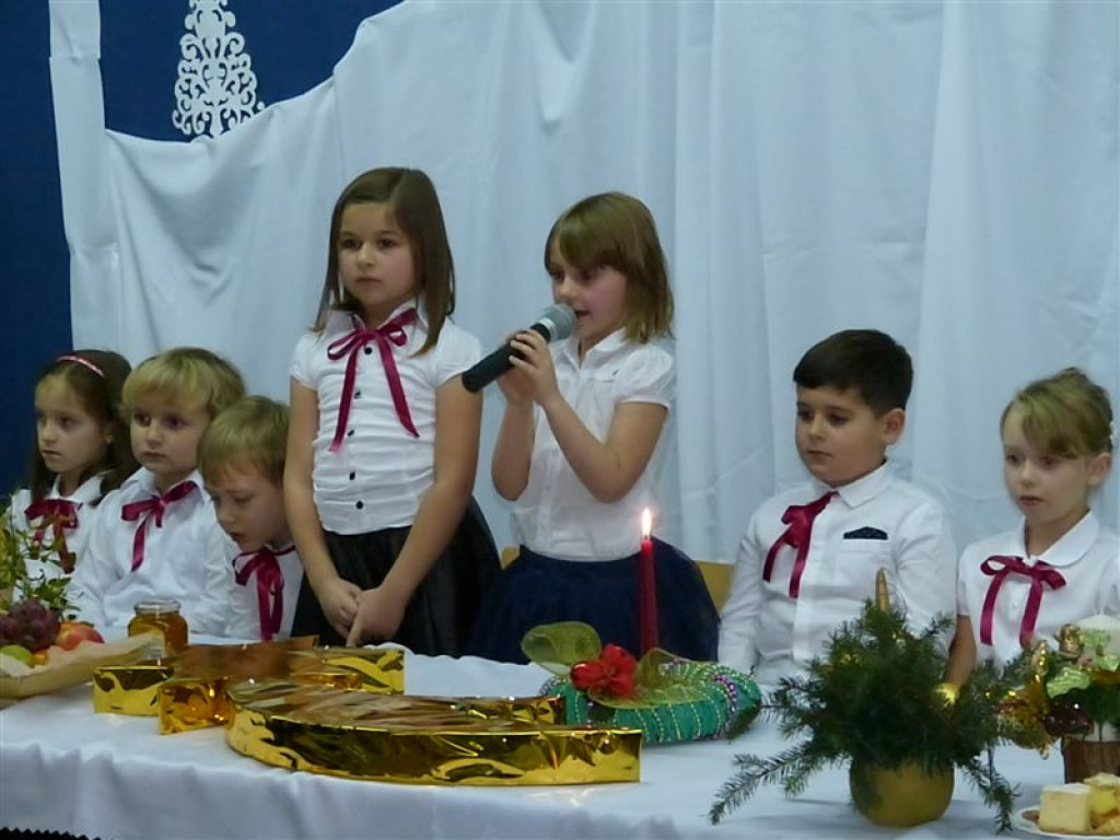 Dwa świąteczne przedstawienia w Przedszkolu nr 5