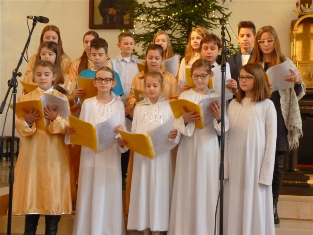 Uczniowie SP3 w Głownie wystawili jasełka