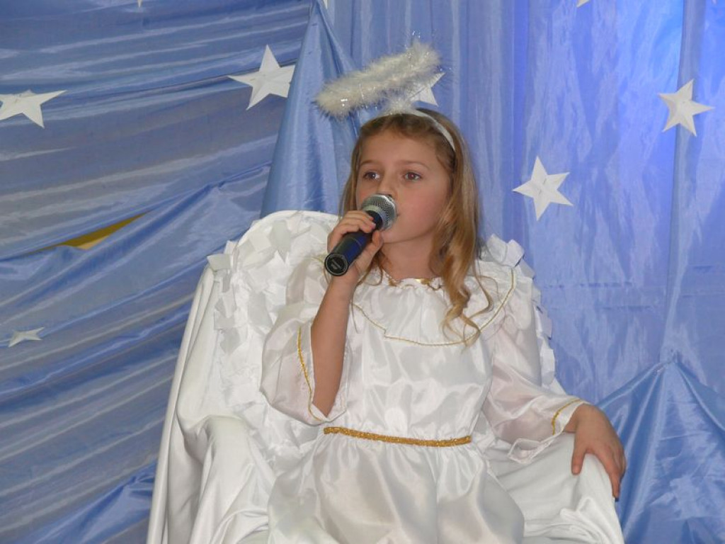 Jasełka klas II w łowickiej 