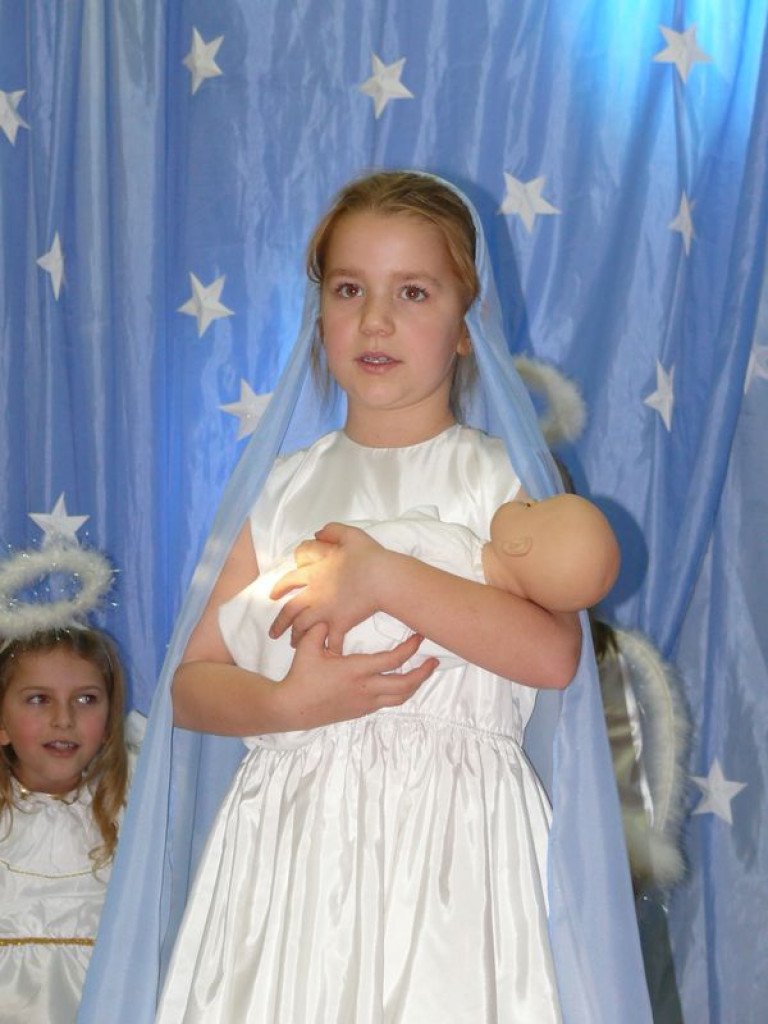 Jasełka klas II w łowickiej 