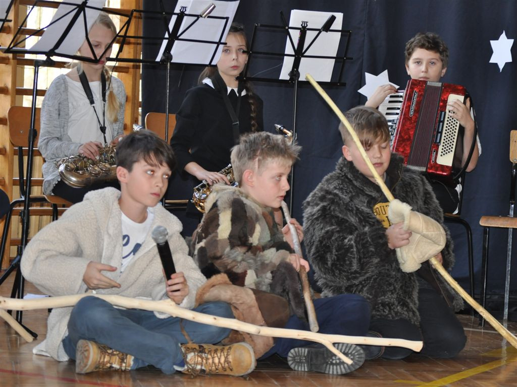 Jasełka w szkole w Kocierzewie Południowym