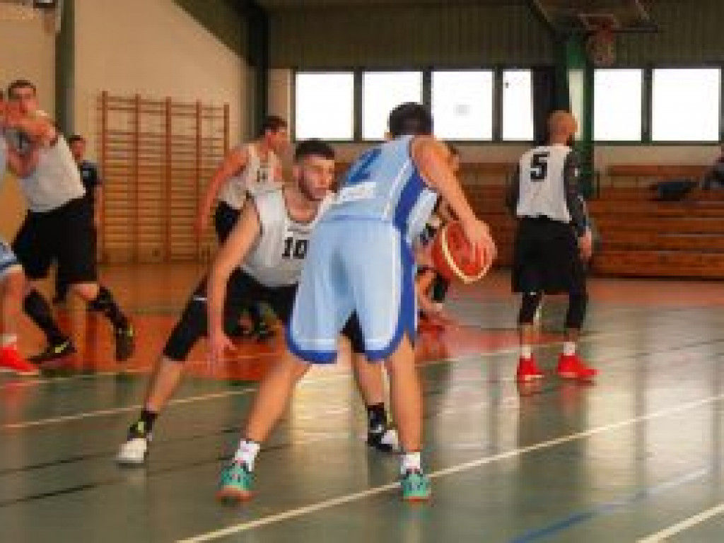 Mimo starań Syntex-Księżak sparing przegrał