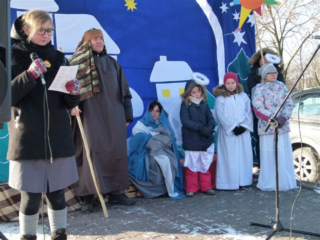 Orszak Trzech Króli przeszedł ulicami Głowna