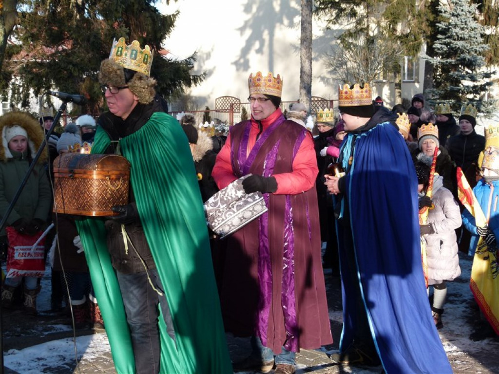 Orszak Trzech Króli przeszedł ulicami Głowna