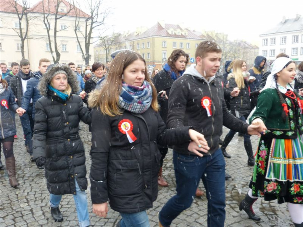 Polonez na Starym Rynku: w piątek, w południe