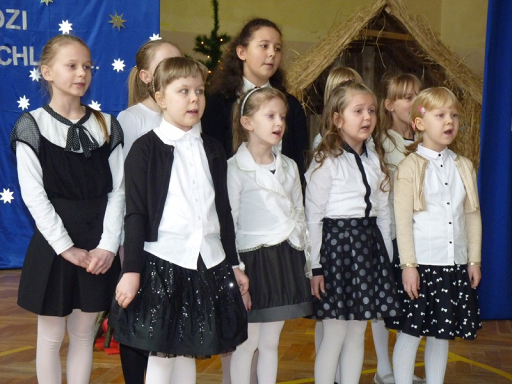 Dzień Seniora w szkole w Dąbkowicach
