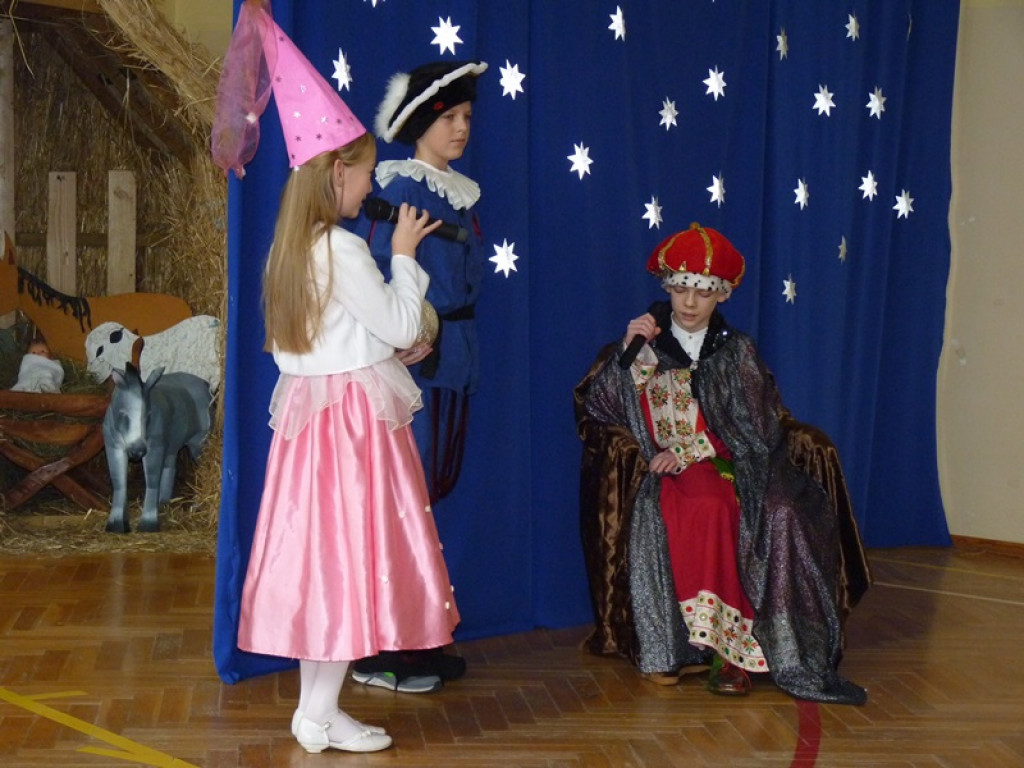 Dzień Seniora w szkole w Dąbkowicach