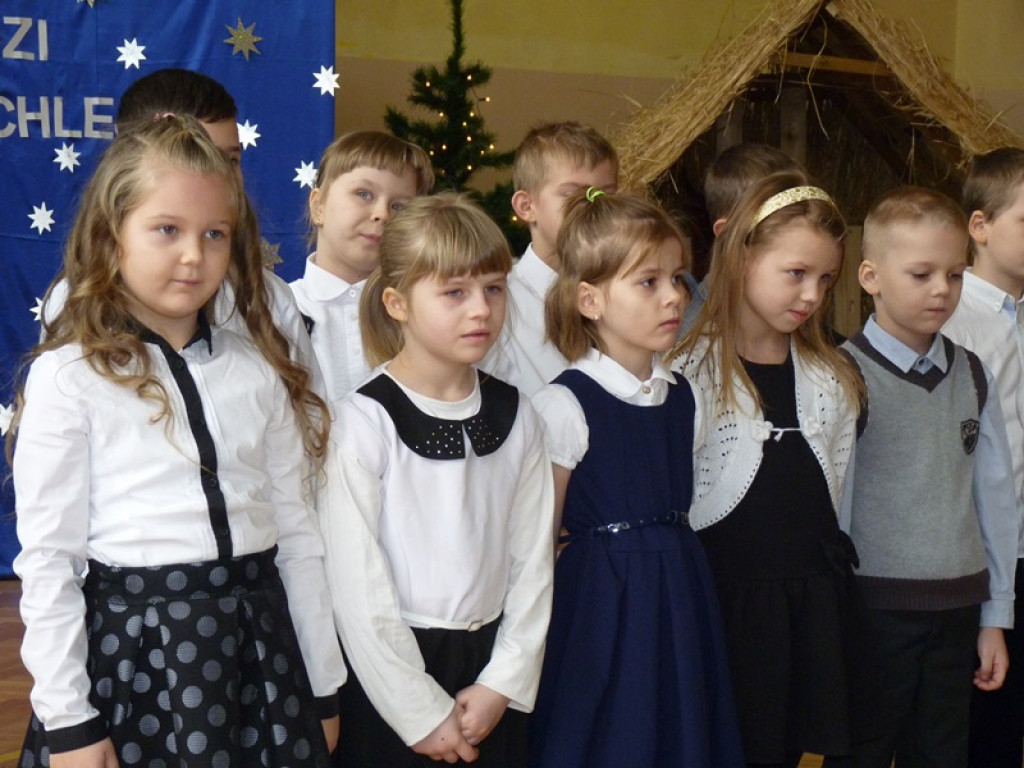 Dzień Seniora w szkole w Dąbkowicach