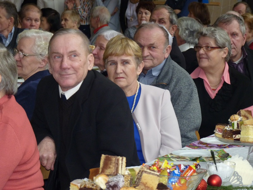 Dzień Seniora w szkole w Dąbkowicach