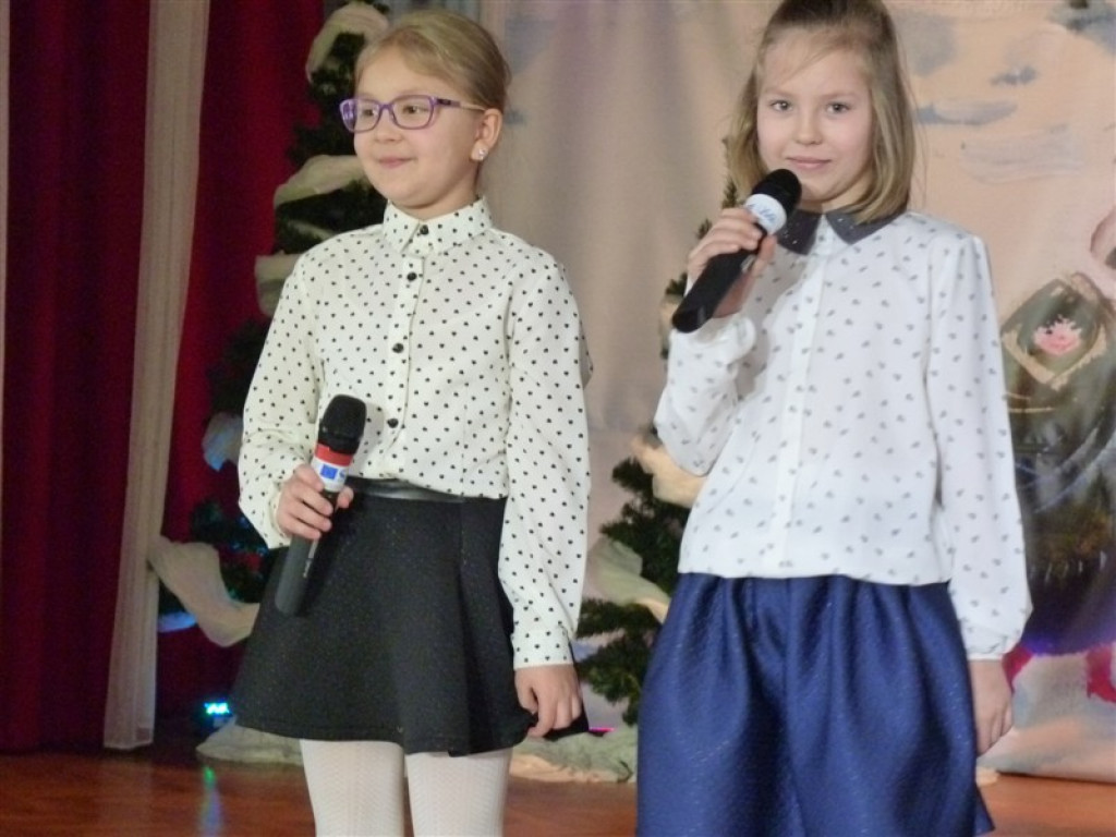 Rozpoczął się XIV Festiwal Kolęd i Pastorałek w Domaniewicach