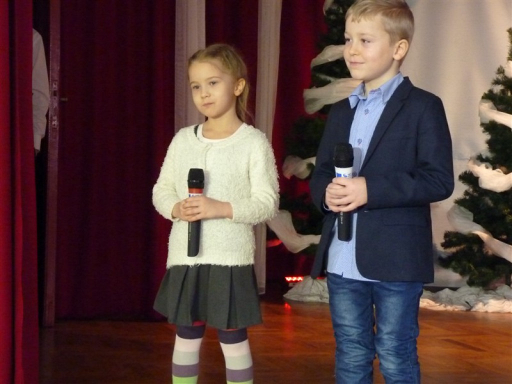Rozpoczął się XIV Festiwal Kolęd i Pastorałek w Domaniewicach