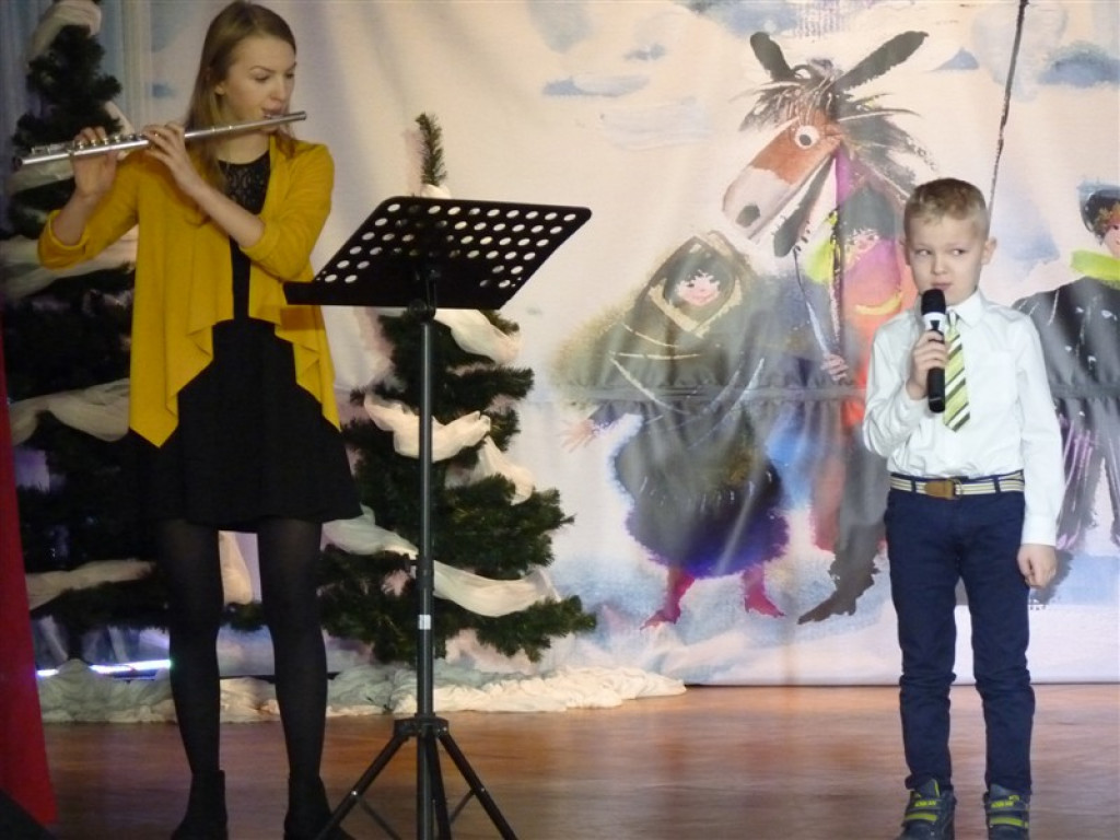 Rozpoczął się XIV Festiwal Kolęd i Pastorałek w Domaniewicach