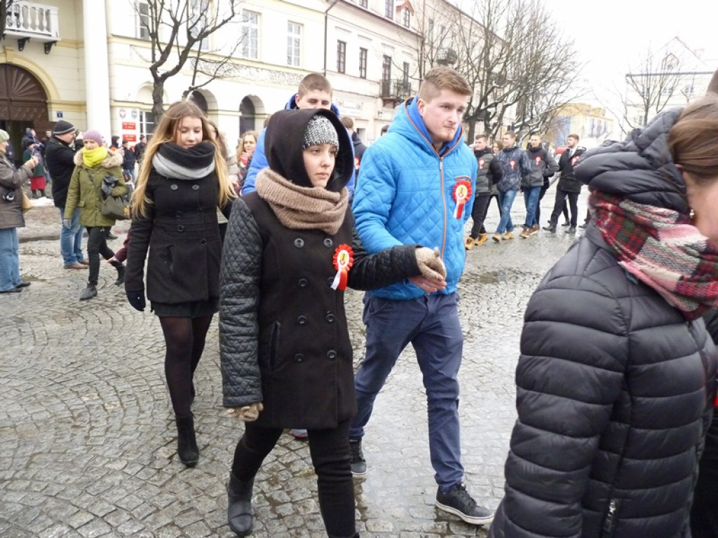 Tańczyli poloneza na Starym Rynku