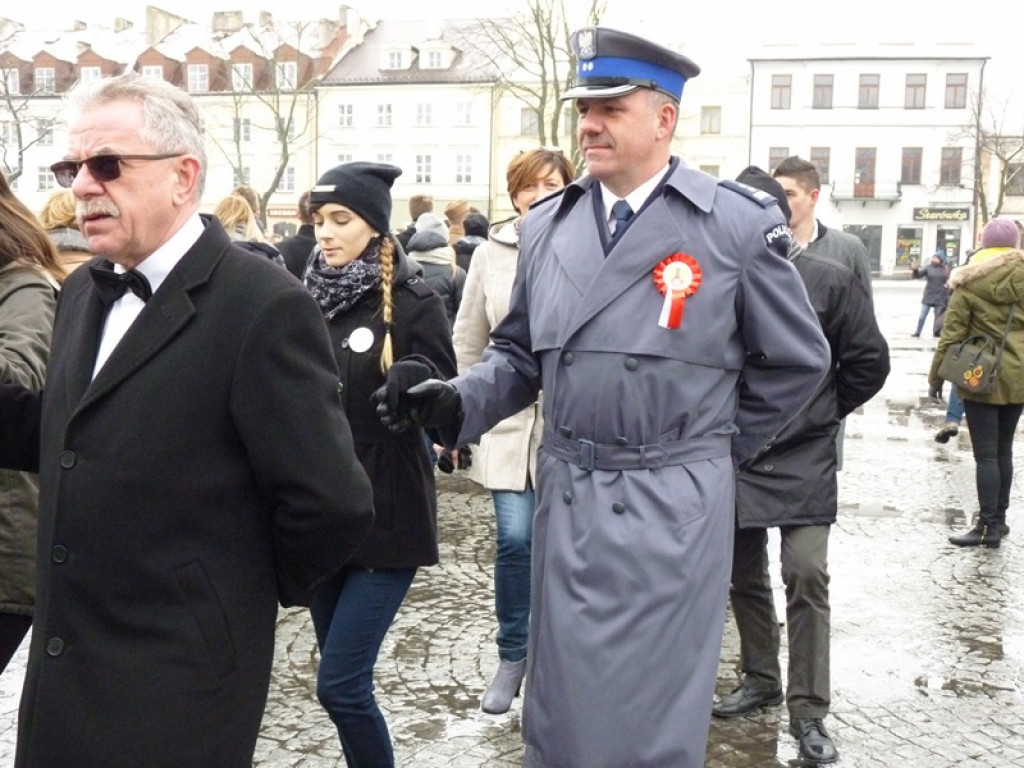 Tańczyli poloneza na Starym Rynku