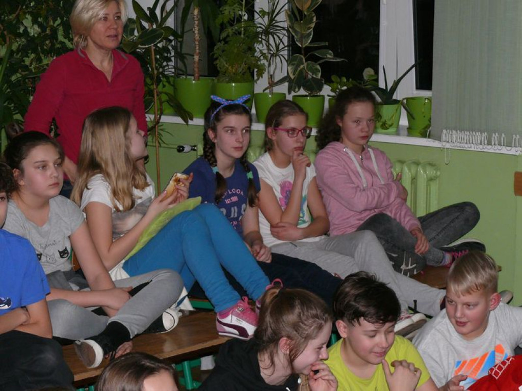 Zbyszek Bródka rozmawiał z uczniami łowickiej 