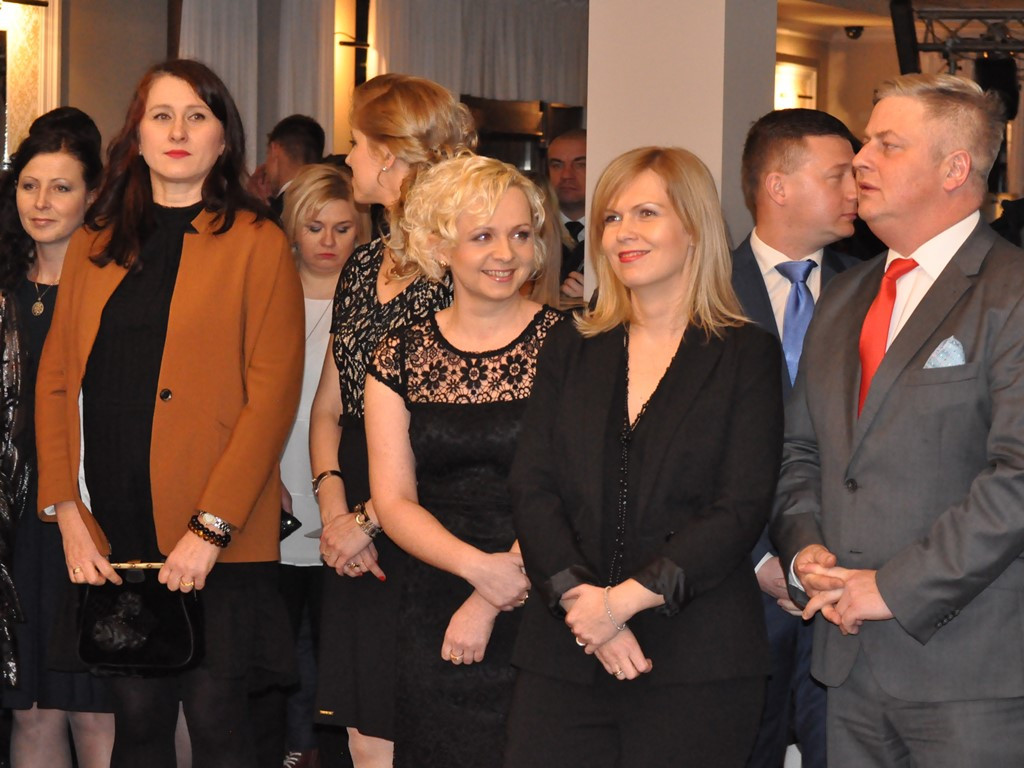 Studniówka II Liceum Ogólnokształcącego - galeria zdjęć