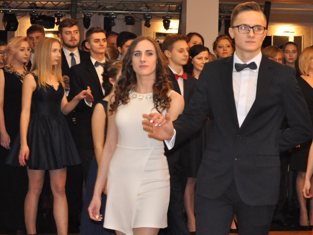 Studniówka II Liceum Ogólnokształcącego - galeria zdjęć