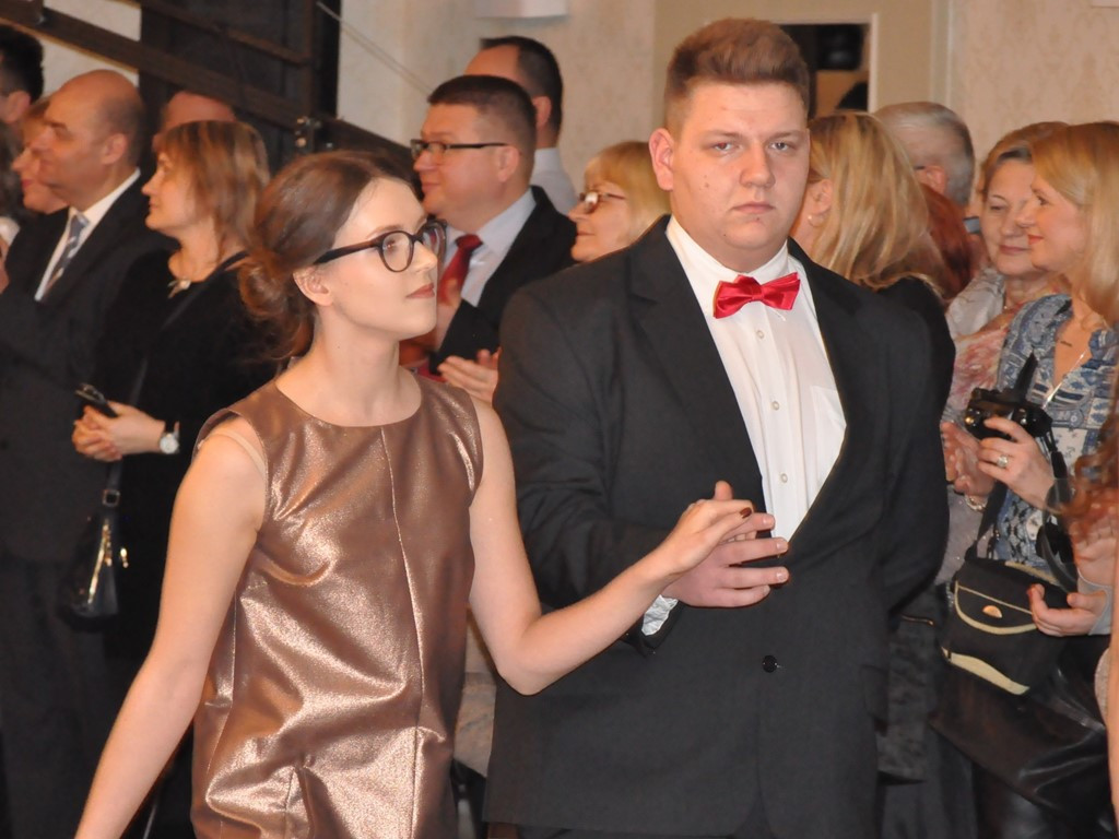 Studniówka II Liceum Ogólnokształcącego - galeria zdjęć