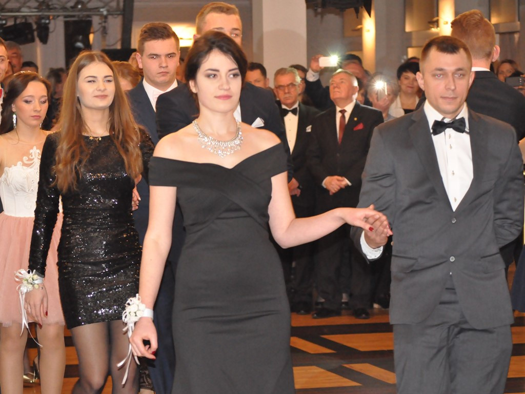 Studniówka II Liceum Ogólnokształcącego - galeria zdjęć