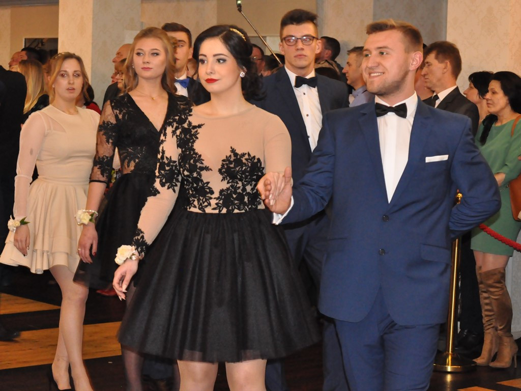 Studniówka II Liceum Ogólnokształcącego - galeria zdjęć