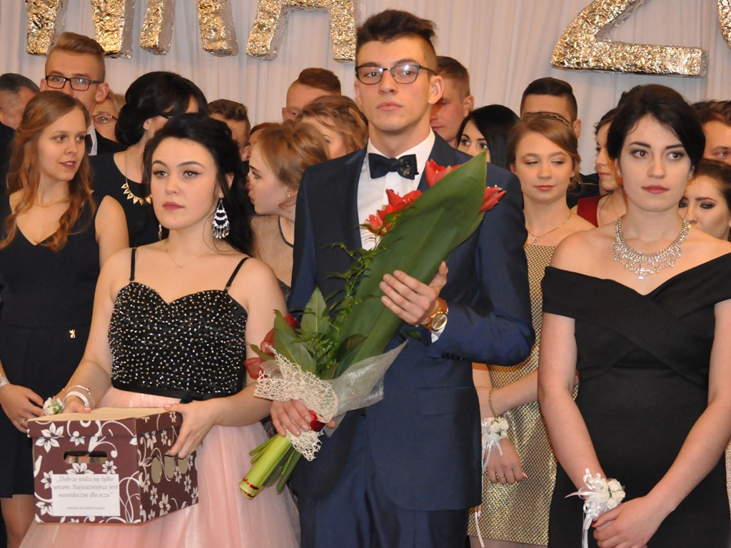 Studniówka II Liceum Ogólnokształcącego - galeria zdjęć