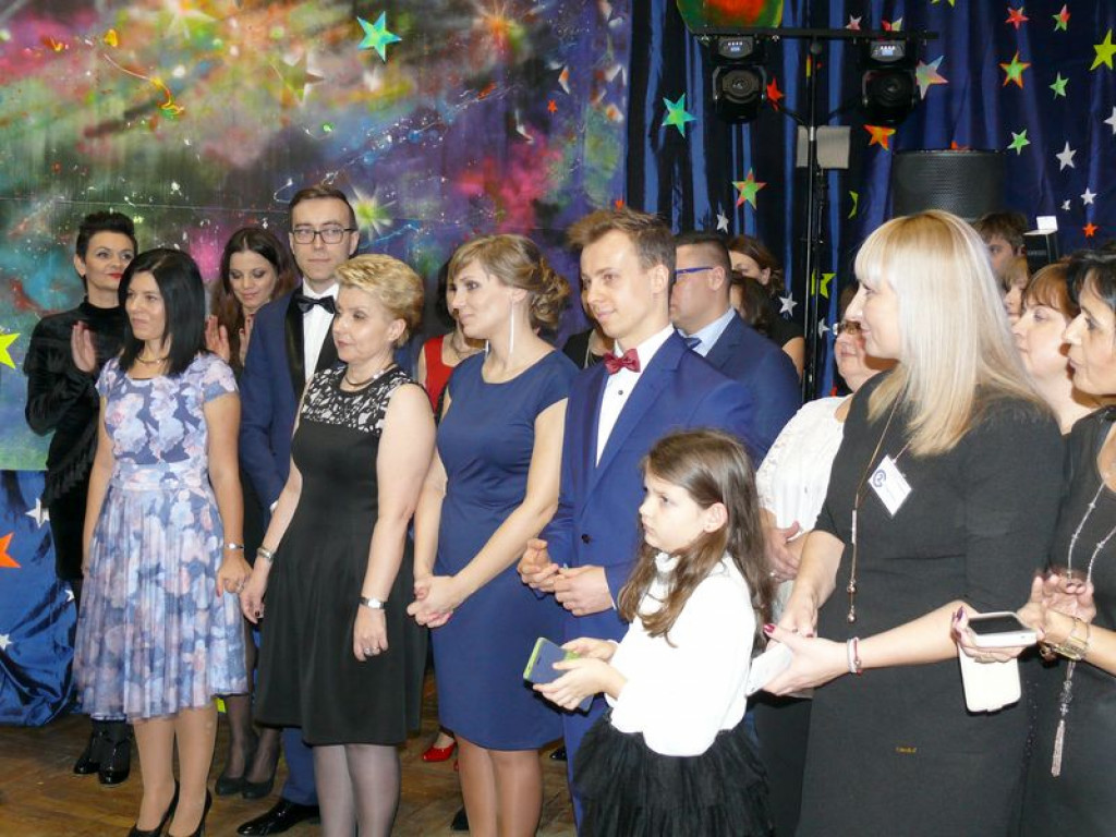 W Gimnazjum nr 2 odbył się bal klas trzecich
