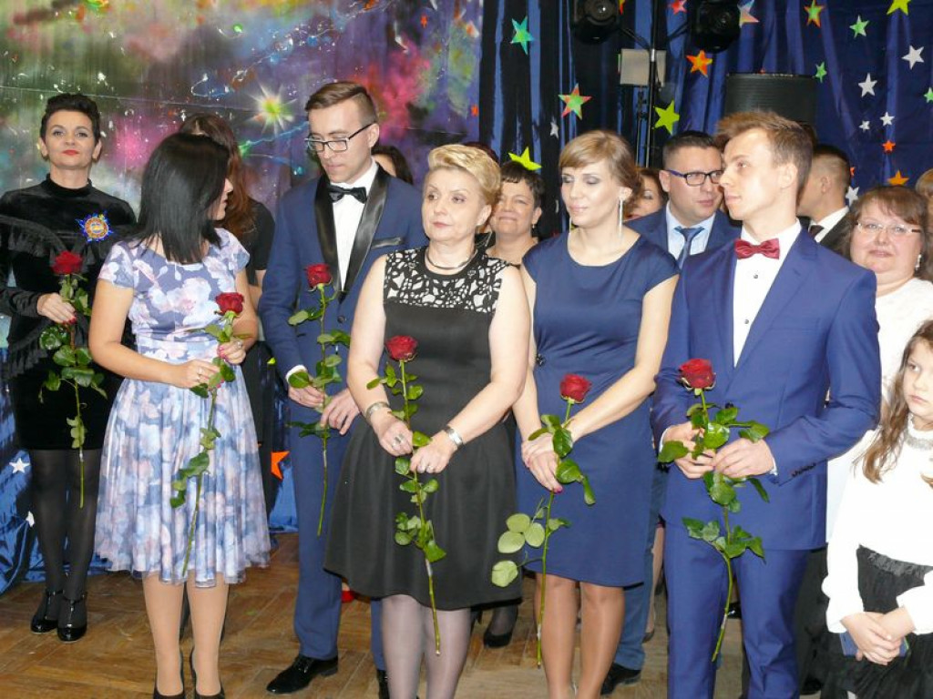 W Gimnazjum nr 2 odbył się bal klas trzecich