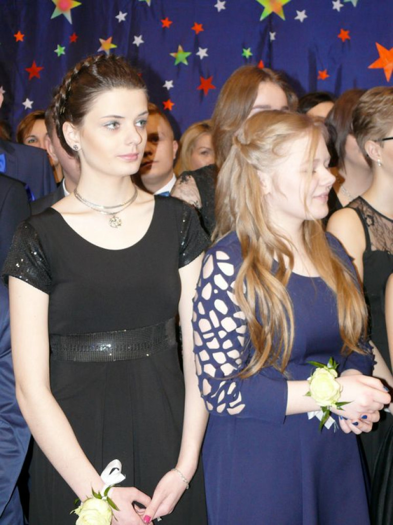 W Gimnazjum nr 2 odbył się bal klas trzecich