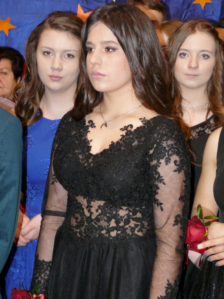 W Gimnazjum nr 2 odbył się bal klas trzecich