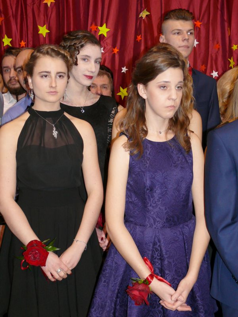 W Gimnazjum nr 2 odbył się bal klas trzecich