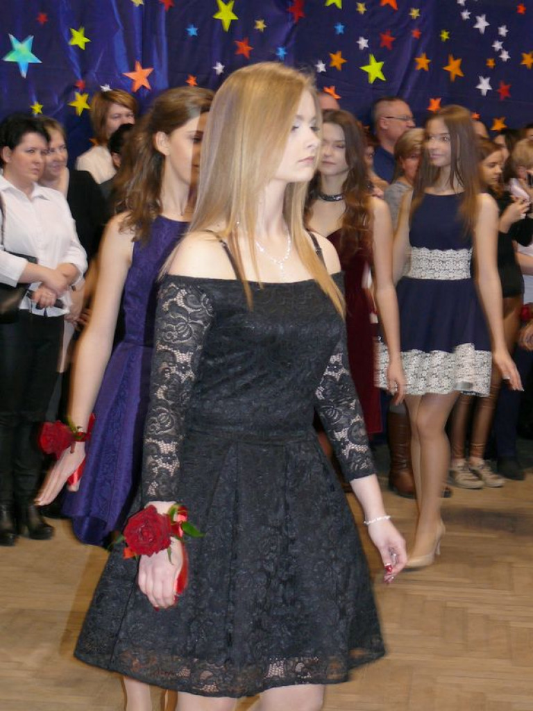 W Gimnazjum nr 2 odbył się bal klas trzecich