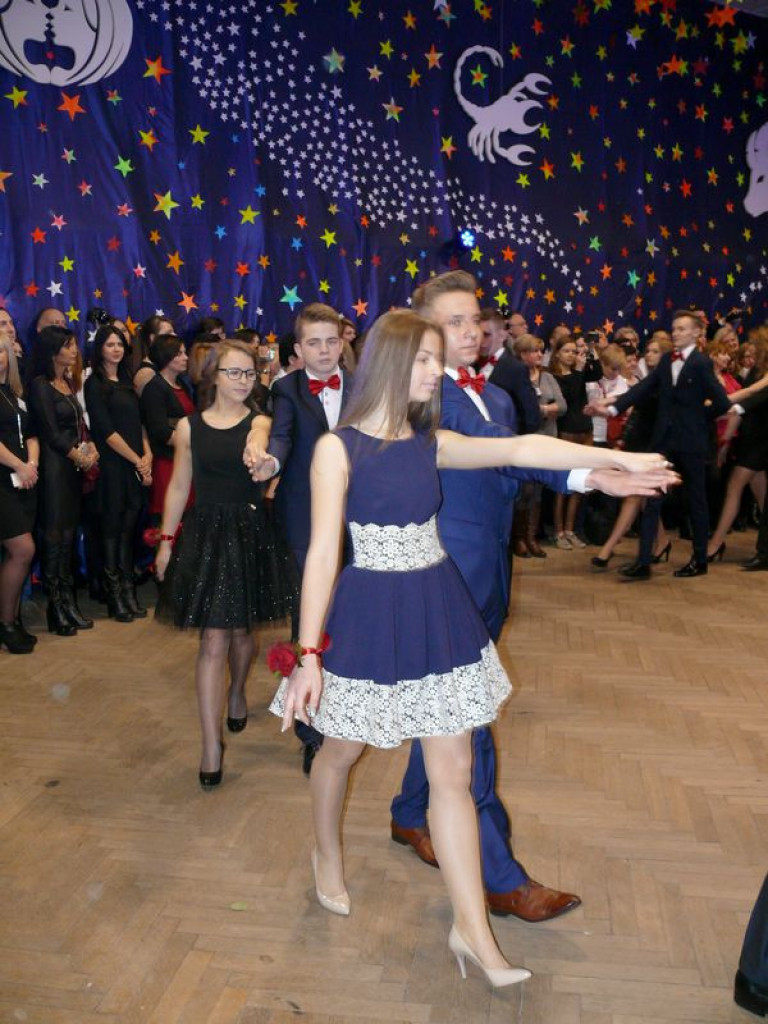 W Gimnazjum nr 2 odbył się bal klas trzecich