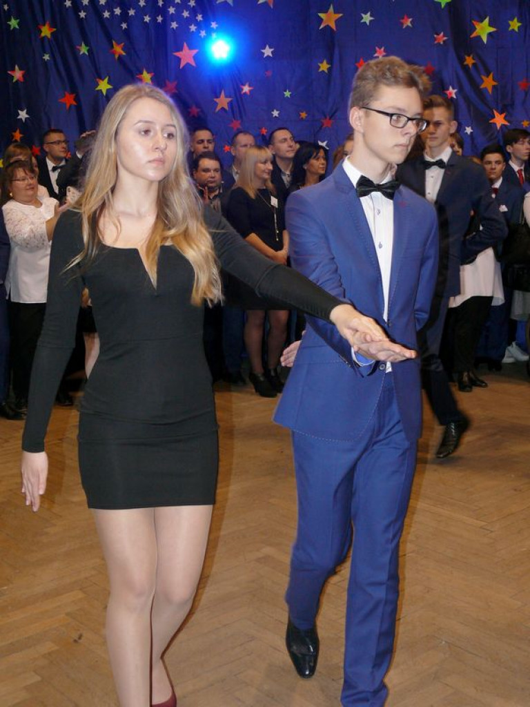 W Gimnazjum nr 2 odbył się bal klas trzecich