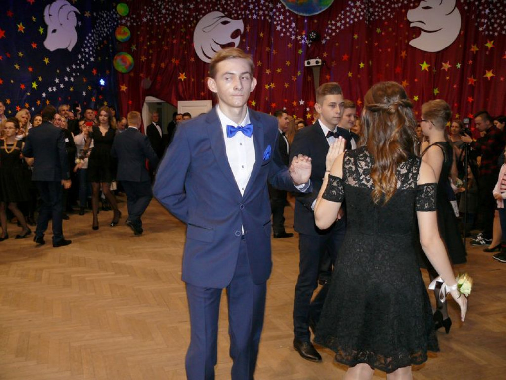 W Gimnazjum nr 2 odbył się bal klas trzecich