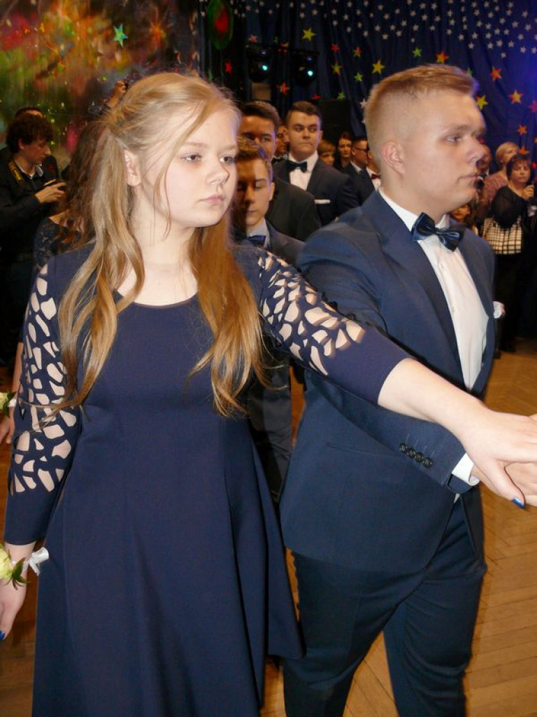 W Gimnazjum nr 2 odbył się bal klas trzecich