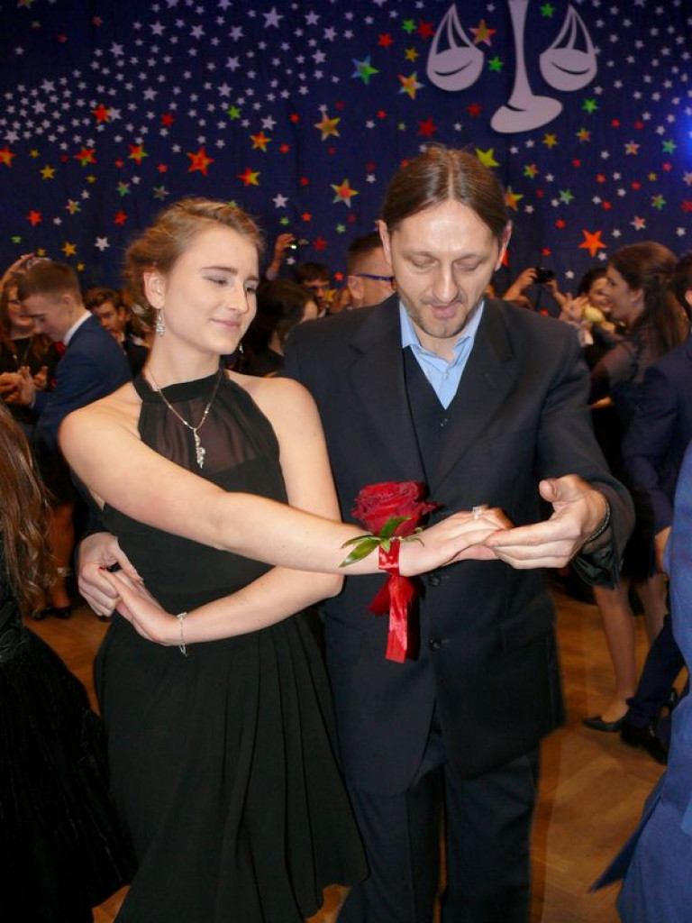 W Gimnazjum nr 2 odbył się bal klas trzecich