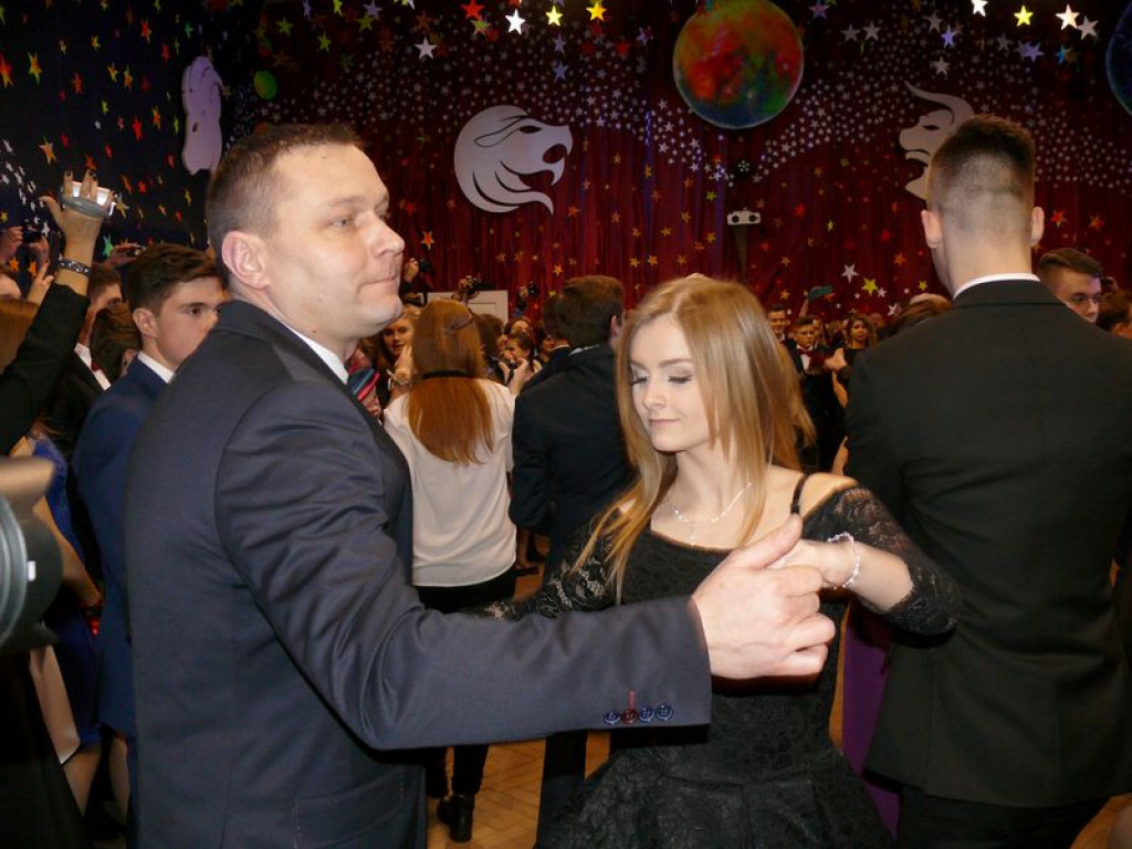 W Gimnazjum nr 2 odbył się bal klas trzecich