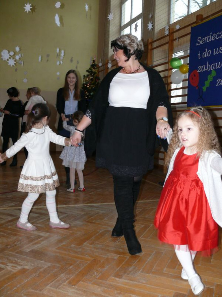 Choinka w szkole w Dąbkowicach