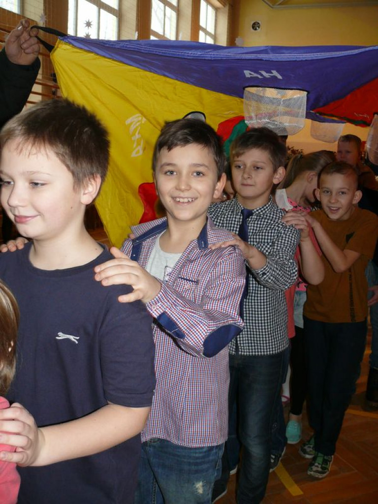 Choinka w szkole w Dąbkowicach