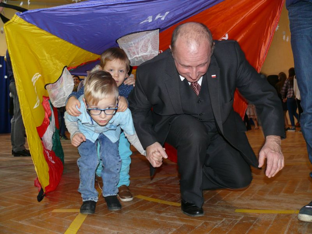 Choinka w szkole w Dąbkowicach