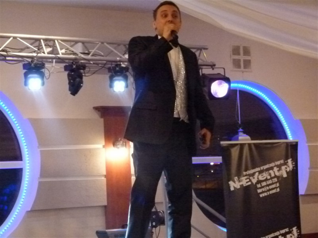 W pocie czoła, w szczytnym celu